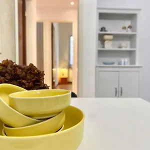 Appartamento Casaviva-trilocale Con Giardino E Posteggio A, Rapallo